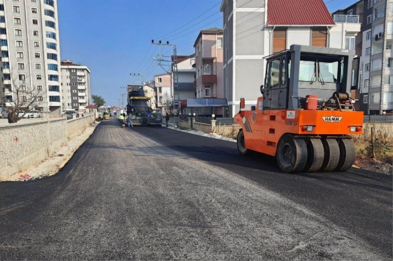 Fatsa’da altı sokak sıcak asfalt ile buluşuyor