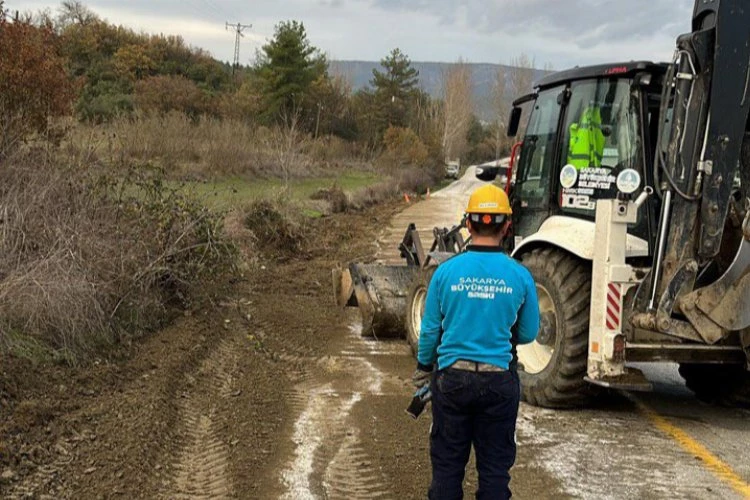 Sakarya Taraklı’da sağlıklı içme suyu için hat yenilemesi