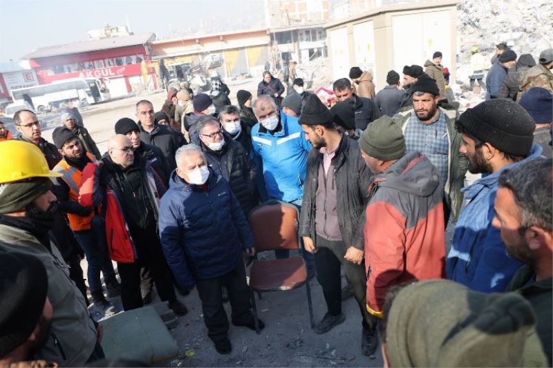 Kayseri belediyeleri yara sarıyor