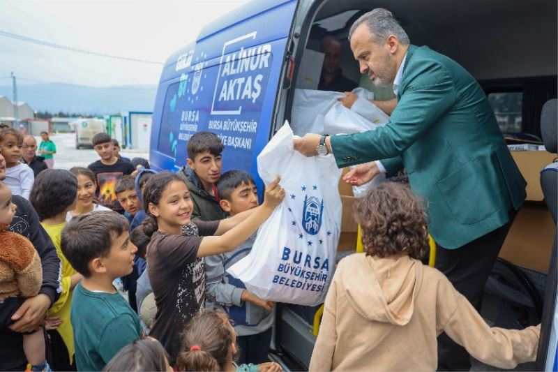 Afet bölgesinde Bursa küçükleri sevindirdi