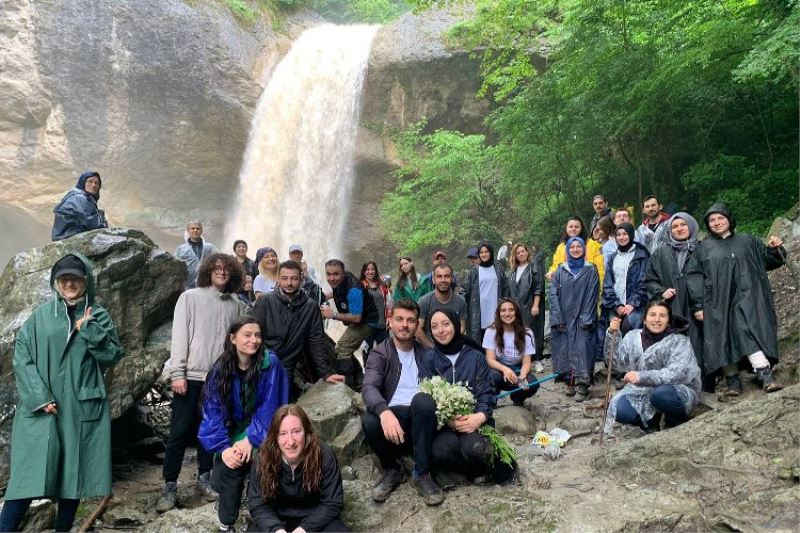 Doğa tutkunlarının adresi Doğançay Şelalesi oldu