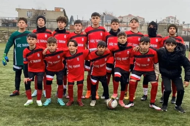 Keşan Gençlerbirliği gol oldu yağdı: 17-1