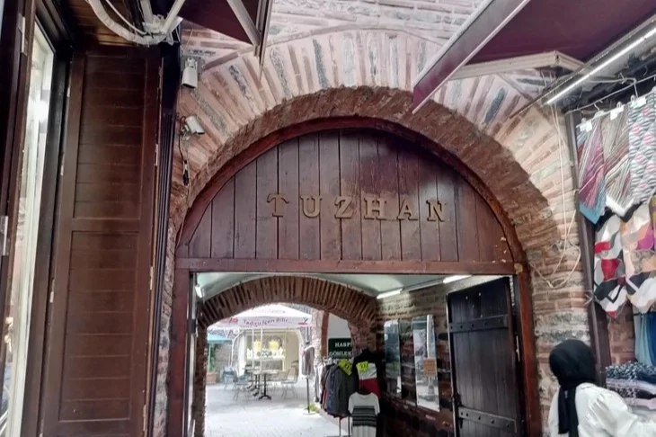 Bursa Tuzhan