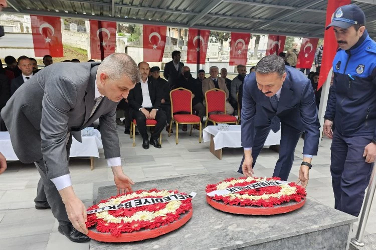 Üsküdar Vapuru faciası şehitleri Gölcük’te anıldı