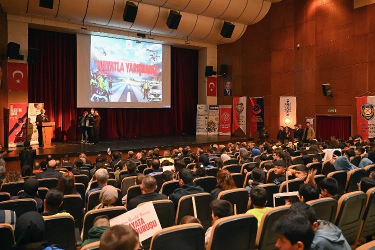 Malatya’da karayolu trafik haftası çeşitli etkinliklerle kutlanıyor