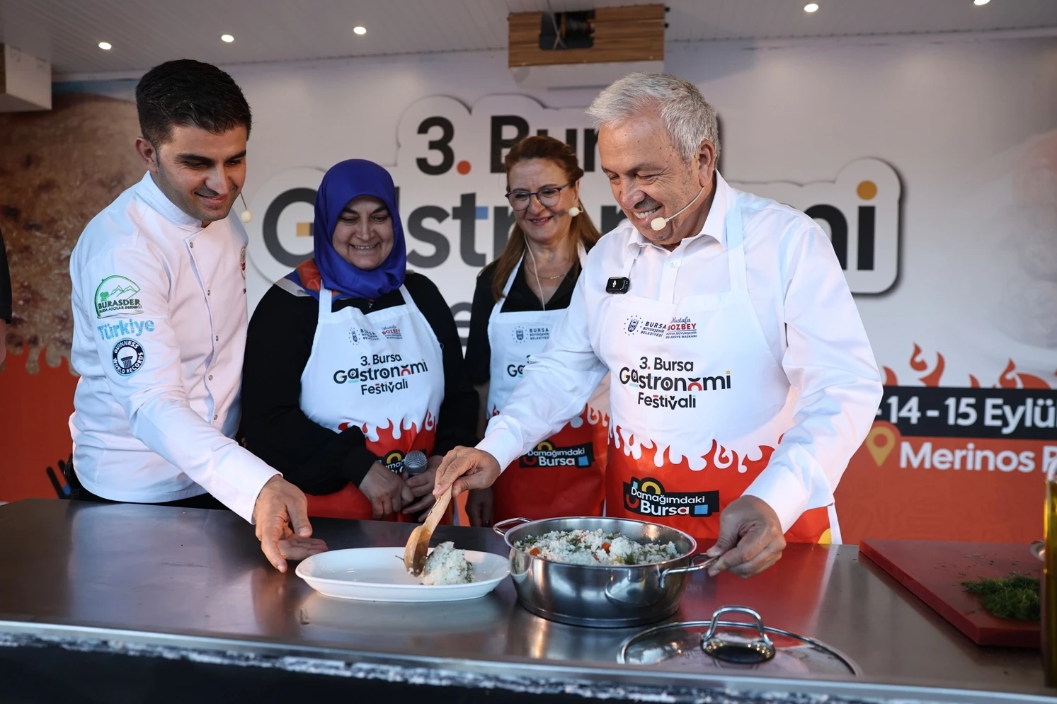 ‘Gastronomi Tırı’ Nilüfer’de... Enginarlı pilav ikram edildi