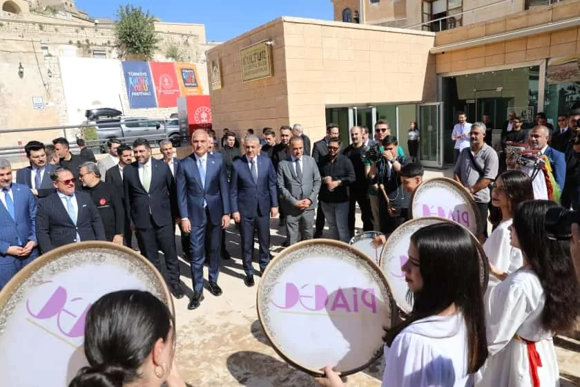 Bakan Ersoy: 2026’da Türkiye Kültür Yolu