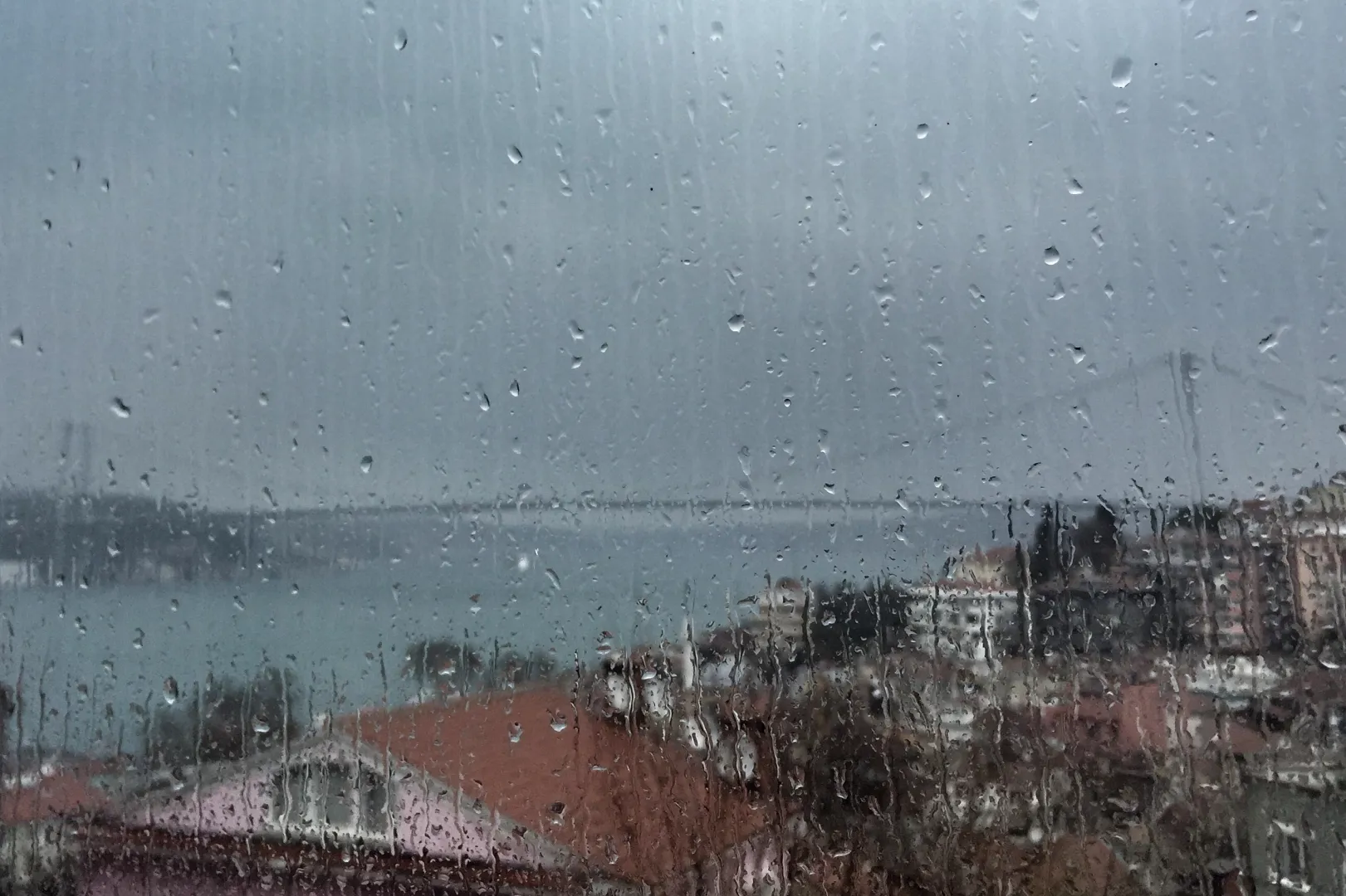 Meteoroloji yağış ve rüzgar için 