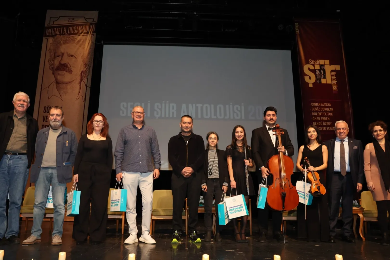 Bursa Nilüfer’de şiir eleştirisinin prestij ödülleri sahiplerini buldu