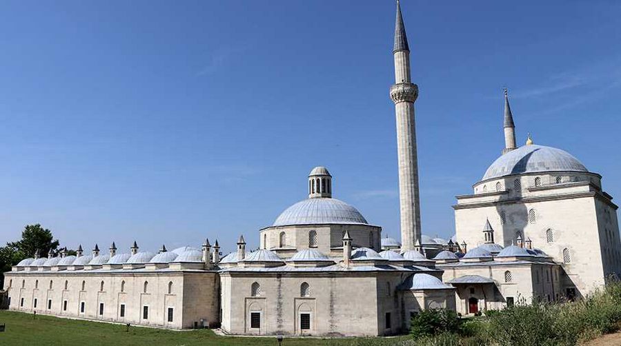 Sultan yadigarı camilere yoğun ilgi