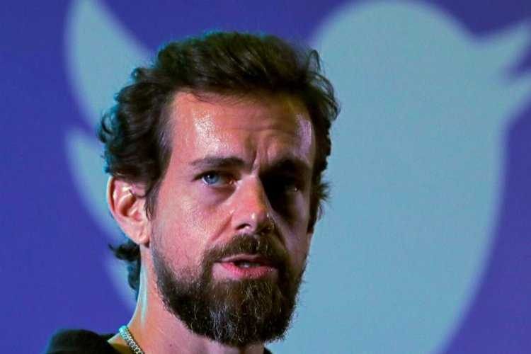 Twitterda CEO ayrıldı, hisseler değerlendi!