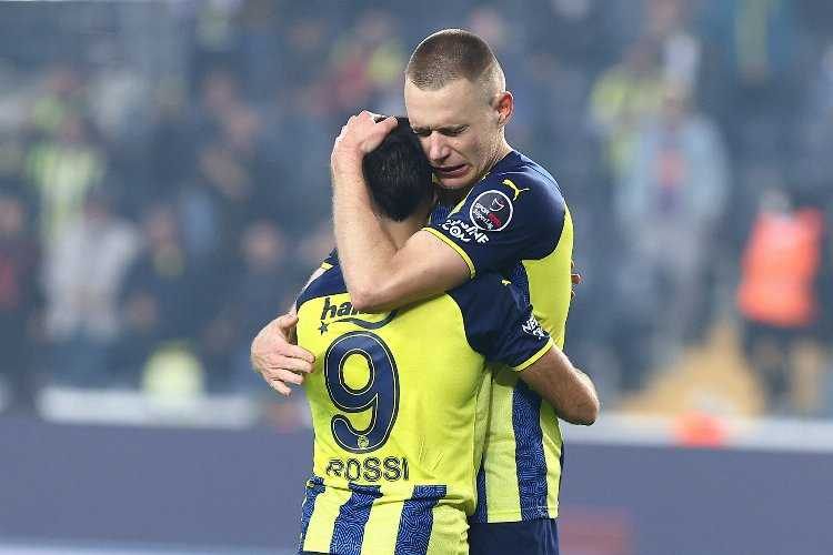 Fenerbahçeden Szalai açıklaması
