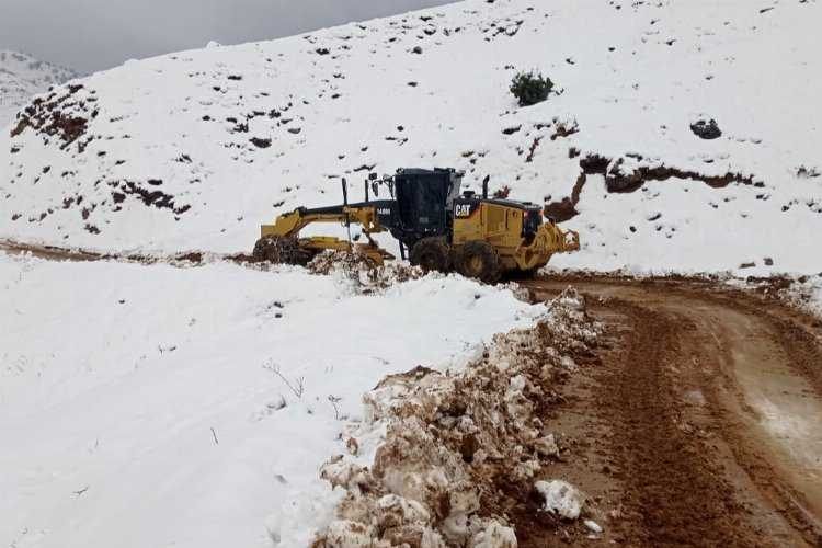 Batman Sasonda cenaze için 15 kilometrelik yol açıldı