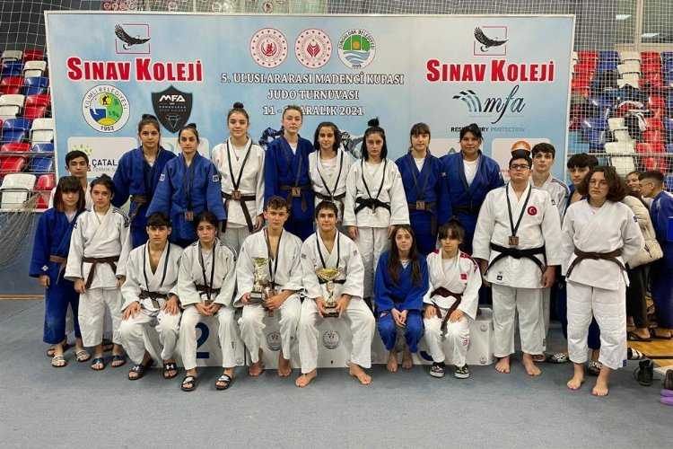 Kocaelili Judocular Zonguldaktan 40 madalya ile döndü 