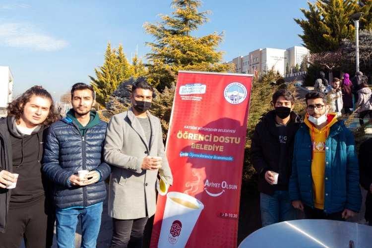 Kayseri Büyükşehirden üniversitelilere destek