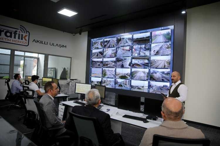 Kocaelinde kent trafiği teknoloji ile yönetiliyor 