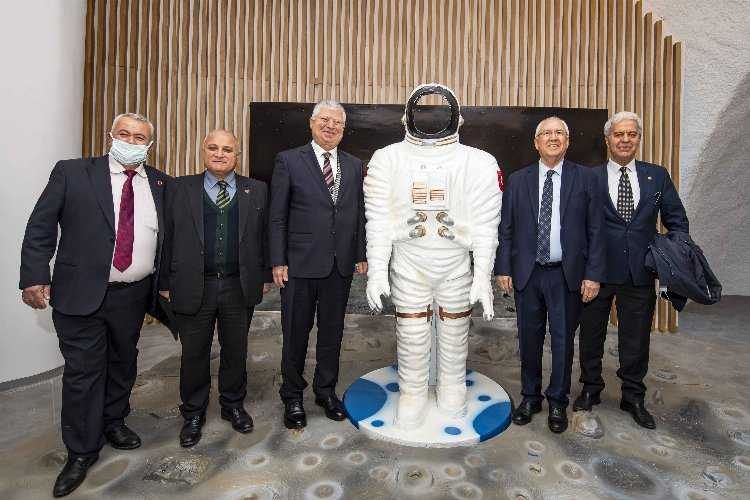 Uzay ve Havacılık Sergisi Nasreddin Hocada açıldı