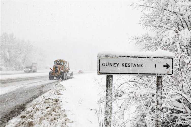 Bursa İnegölde 36 saatte 5140 km yol kardan temizlendi 