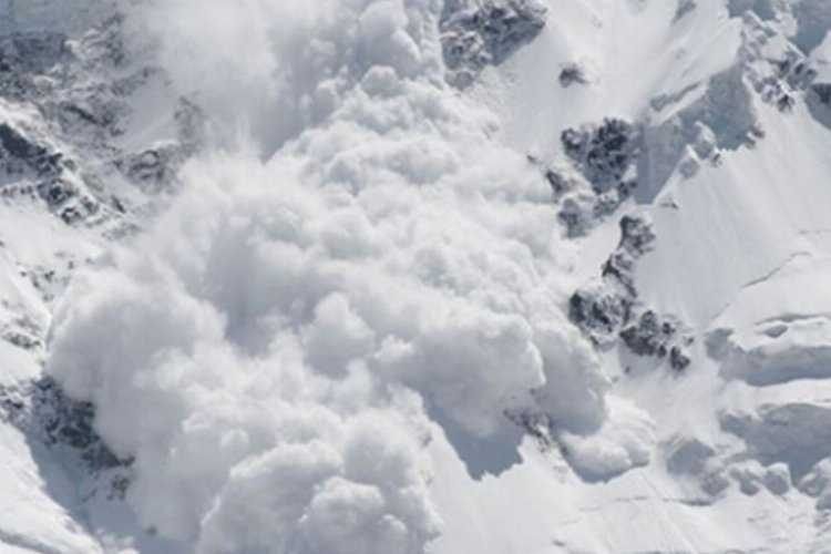 Erzurum Horasanda çığ altında kalan 2 kişinin cansız bedenine ulaşıldı