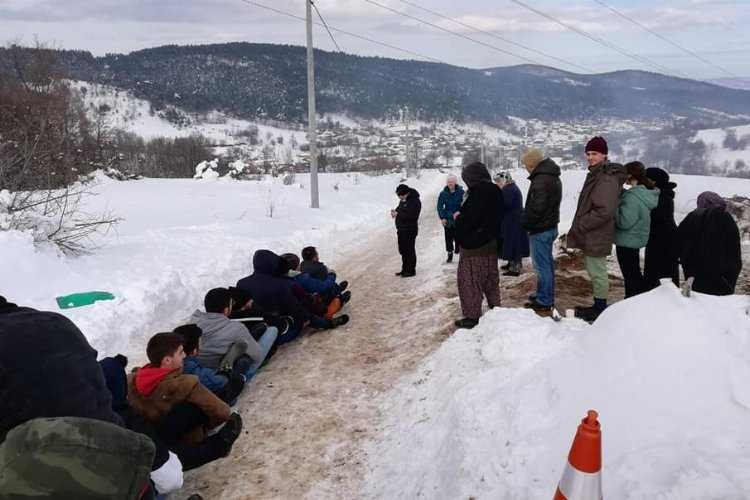 Bilecik Pazaryerinde kızak şenliği