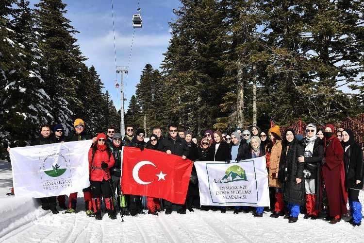 Bursa Osmangaziden Uludağda idealist gençlere motive kampı