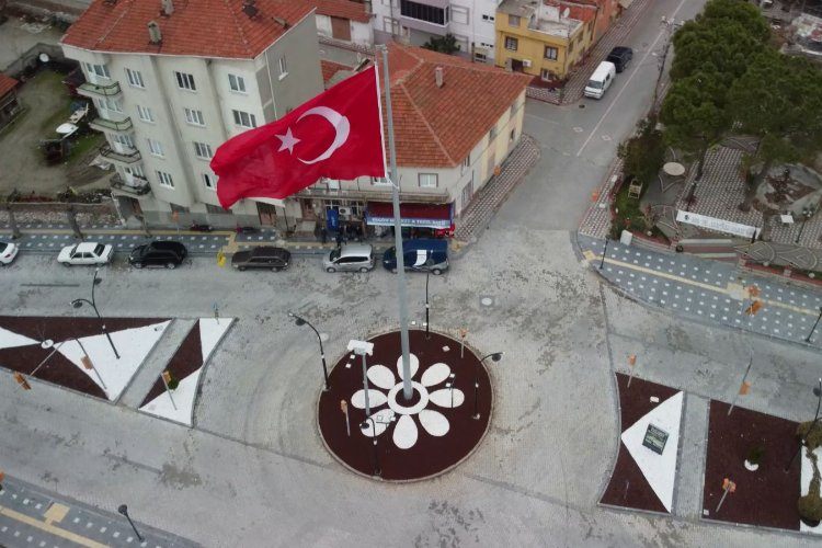 Manisa Kırkağaçta dev Türk Bayrağı