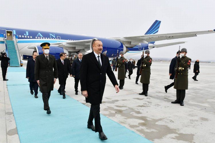 Azerbaycan Cumhurbaşkanı Aliyev Ankarada