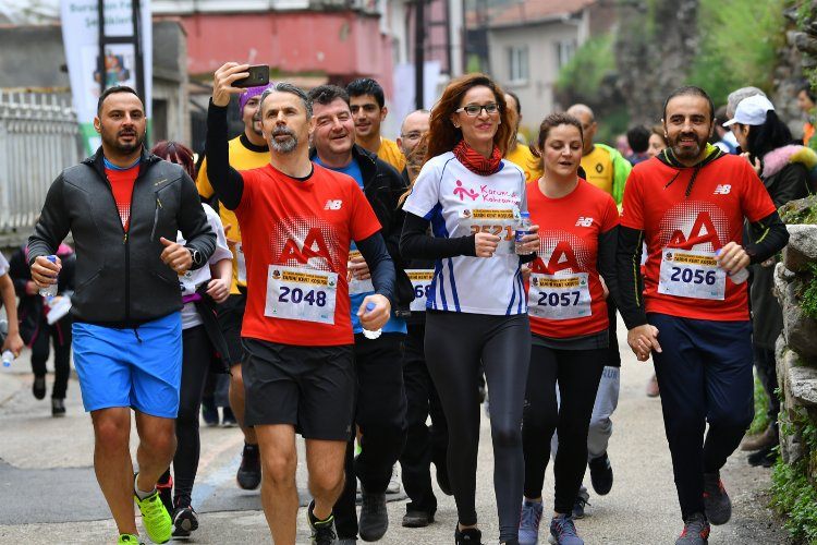 Bursa Osmangazide binlerce sporcu tarihe koşacak 