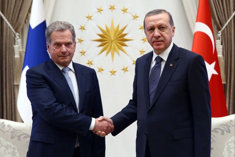 Cumhurbaşkanı Erdoğandan mevkidaşlarıyla diplomasi trafiği