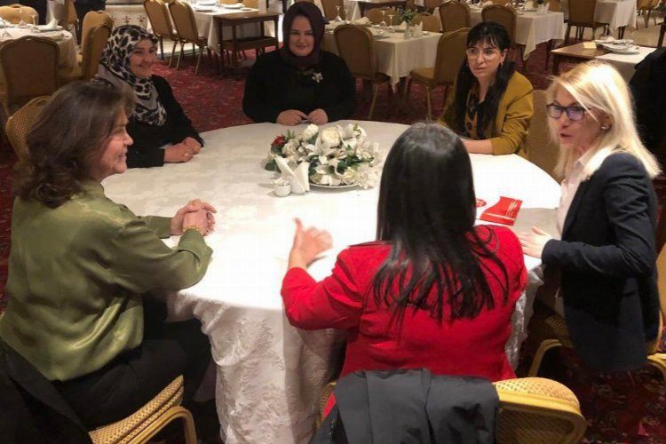 Ankarada 6 muhalefet partisinin Kadın Kolları başkanları buluştu