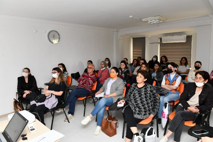 İzmir Çiğli Belediyesinin istihdama desteği sürüyor