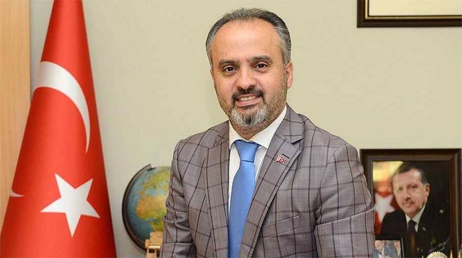 Bursa Büyükşehir Belediye Başkanı Alinur Aktaş oldu