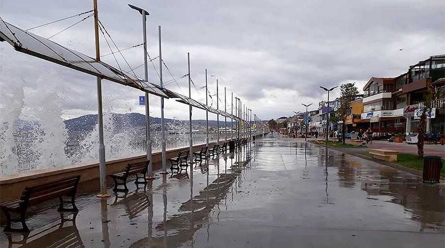 Deniz ulaşımına hava muhalefeti