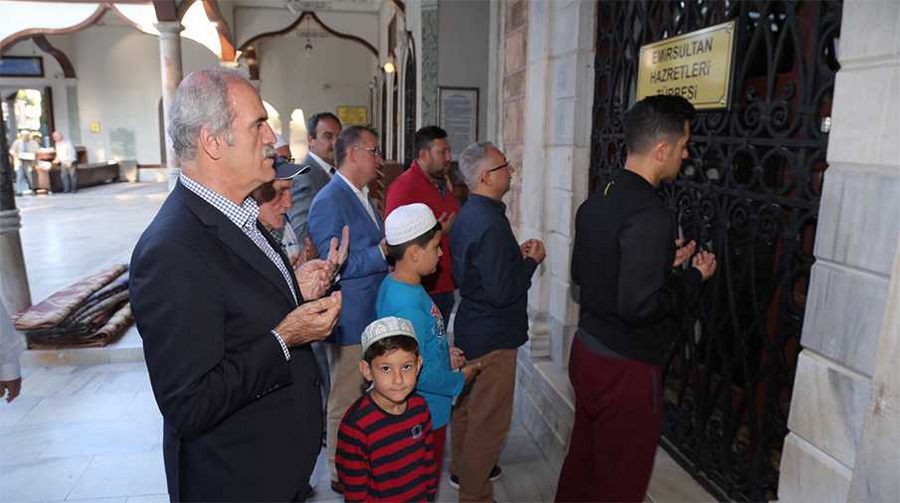 Başkan Altepe, Bursalıların bayramını kutladı