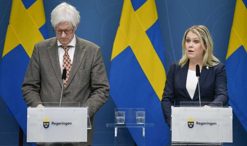 İsveç hükümeti: Yaşlılarımızı korumayı başaramadık