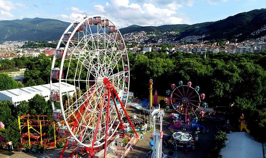 Lunapark açılmak için gün sayıyor