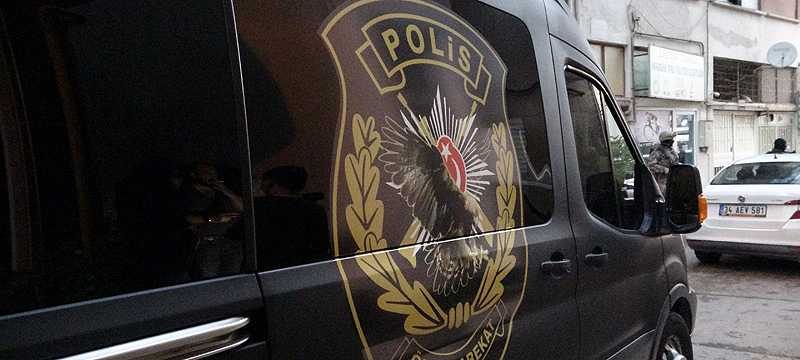 Bursa’da FETÖ operasyonu: Biri polis 12 kişi gözaltına alındı