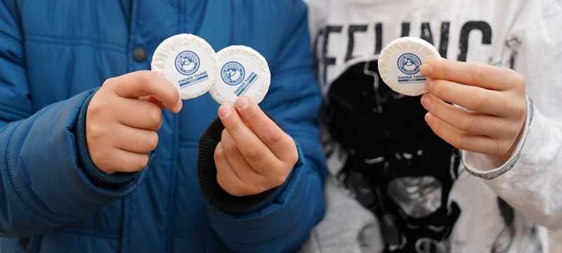 Kestel Belediyesi, vatandaşlara 20 bin sabun dağıttı