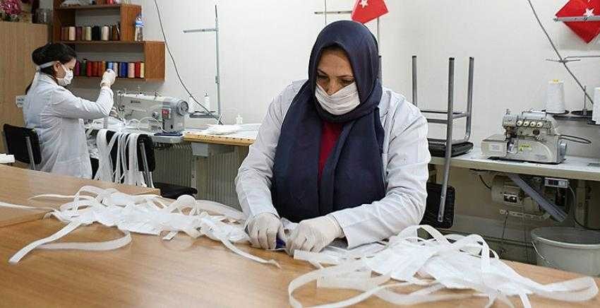 İnegöl Belediyesi 35 bin maske üretti