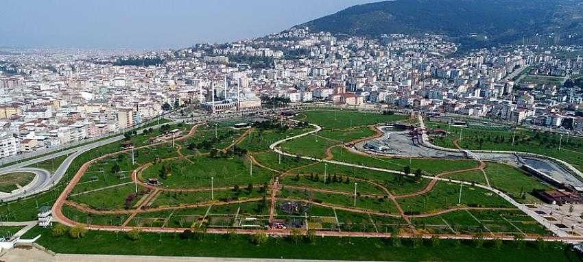 Bursa’nın en büyük kent parkı da sessizliğe gömüldü