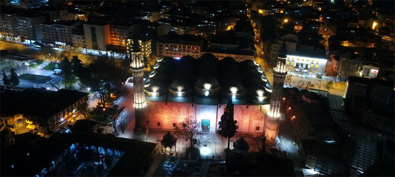 Bursa Ulu Camii’de dualar yükseliyor