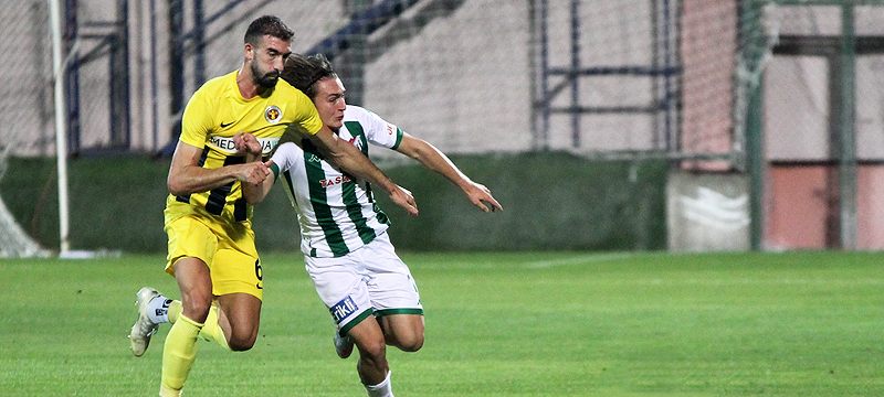 Bursaspor öne geçtiği maçlarda 10 puan kaybetti