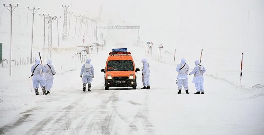 Çığ felaketini soruşturmak için 3 müfettişe görev