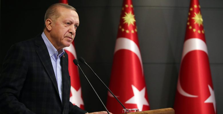 Cumhurbaşkanı Erdoğan: 20 yaş altındakilere sokağa çıkmak yasak, toplu alanlarda herkes maske takacak