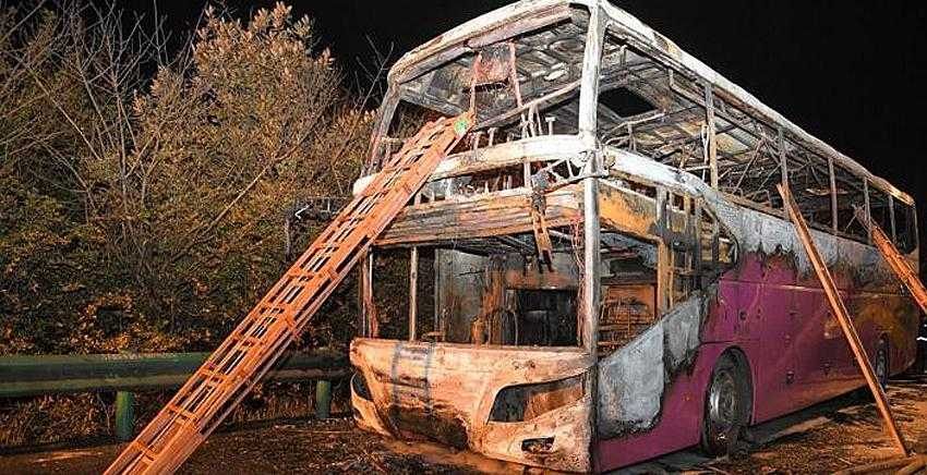 Yolcu otobüsü yandı: 26 ölü, 28 yaralı