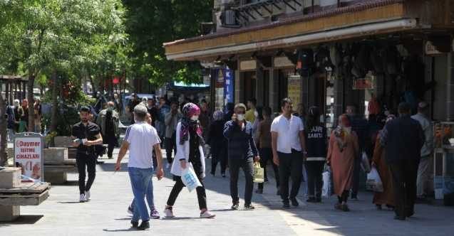 Diyarbakırlılar sokağa çıkma kısıtlamasının devam etmesini istiyor