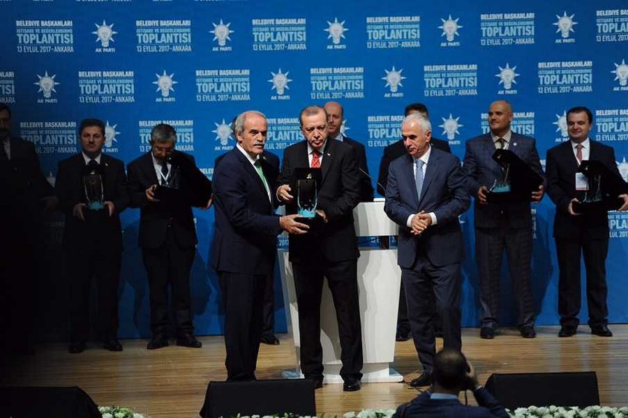 Cumhurbaşkanı Erdoğan’dan Büyükşehir’e ödül