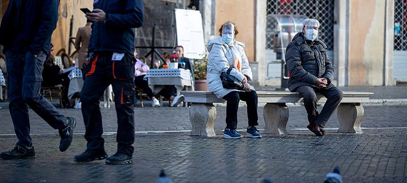 İtalya’da son 24 saatte 846 kişi öldü