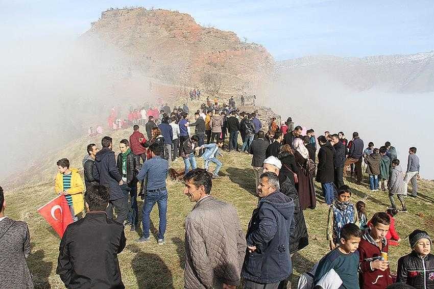 Terörden temizlenen yaylada doğa yürüyüşü