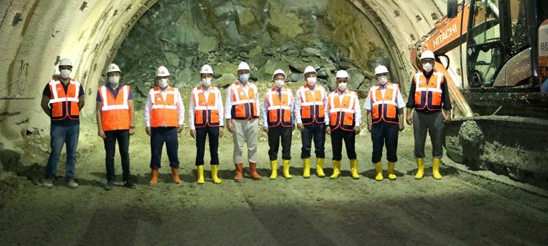 Vekil Mesten, dağ yollarında incelemelerde bulundu